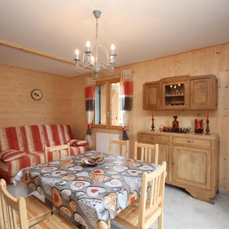 Mont-dore Avec Terrasse, Proche Centre, 6 Pers. Chalet *